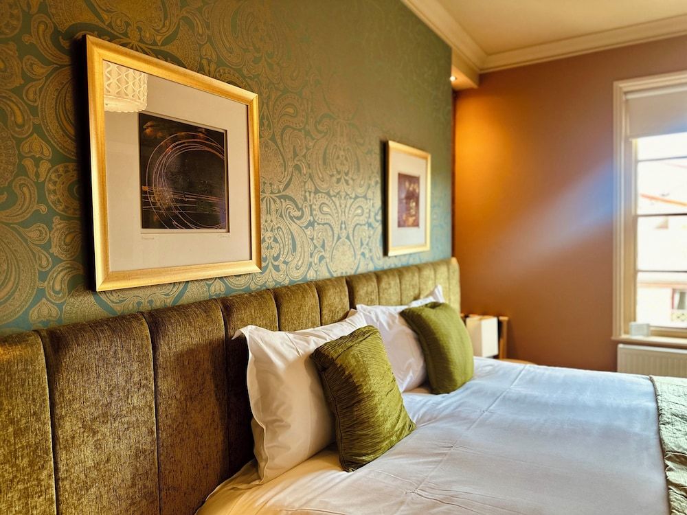 The Old Orleton Inn Executive Double Room 2