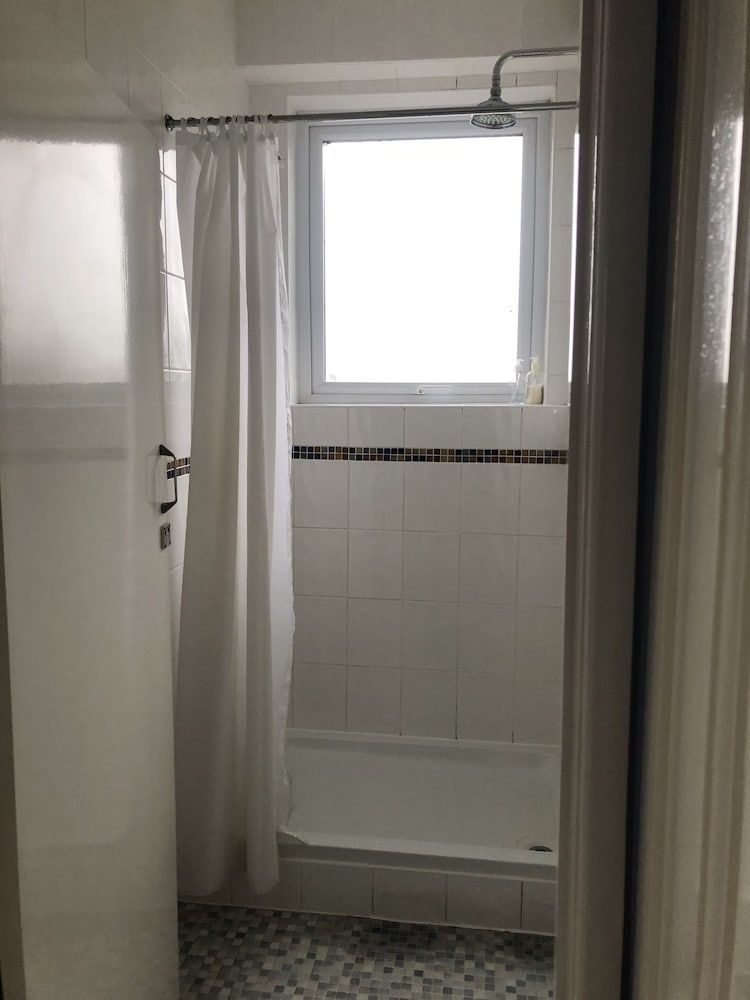 Highland Moors Guest House Quadruple Room, Ensuite (Family ) 10