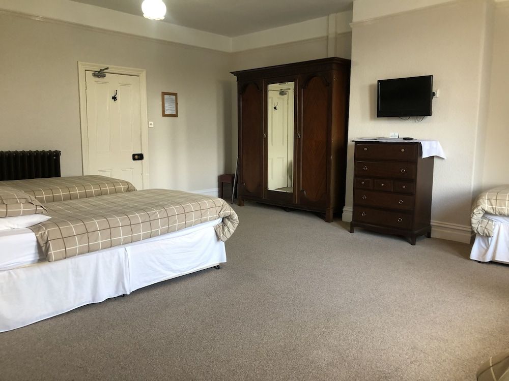 Highland Moors Guest House Quadruple Room, Ensuite (Family )