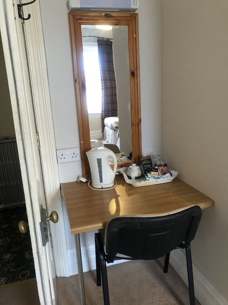 Highland Moors Guest House Twin Room, Ensuite 8