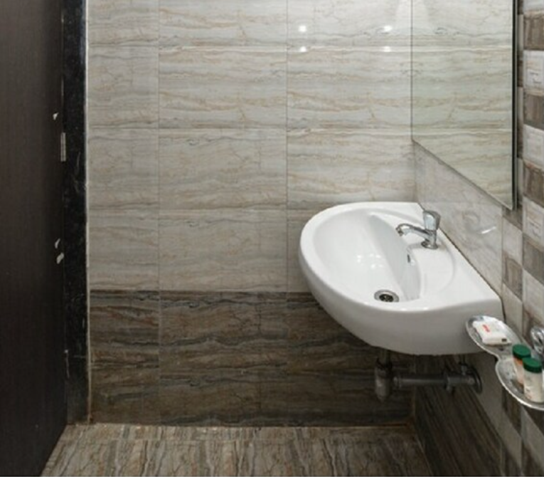 HOTEL REGENCY BINA Deluxe 5