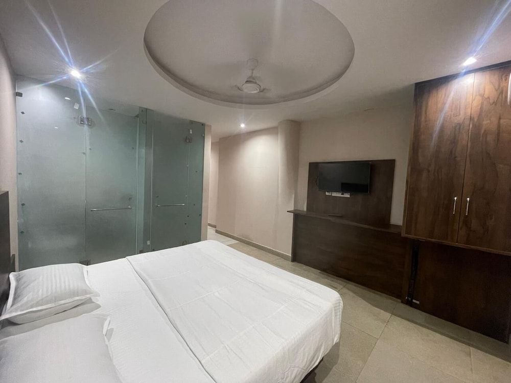 Grand Darbar Superior Suite