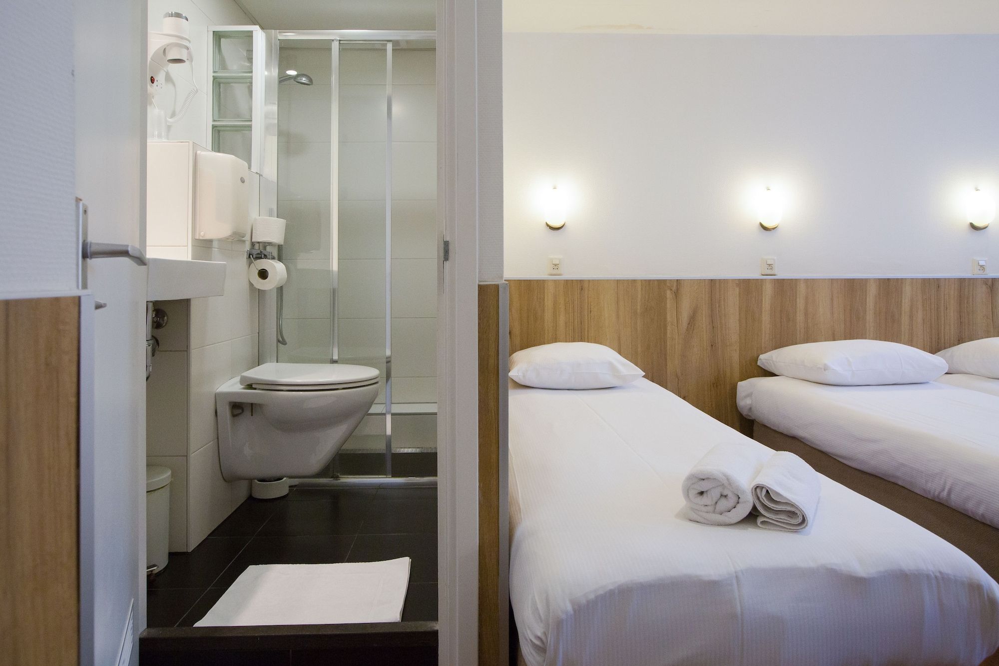 undefined Hotel Titus 8