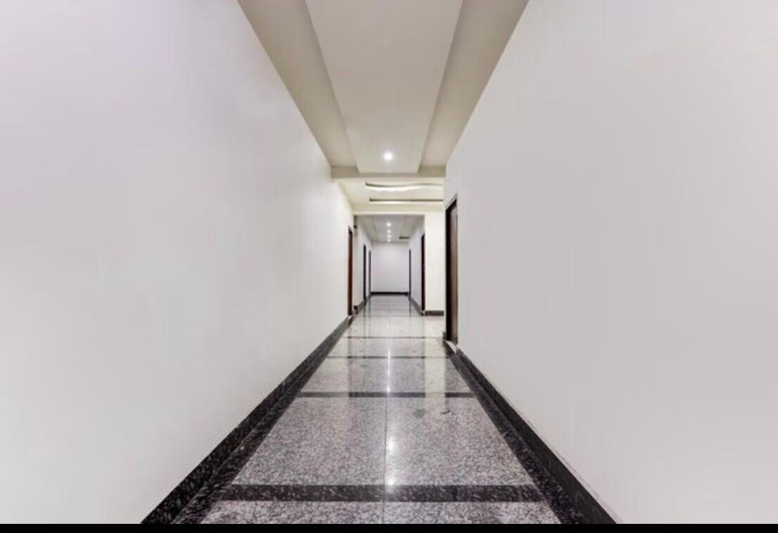 undefined Hotel Rise 4