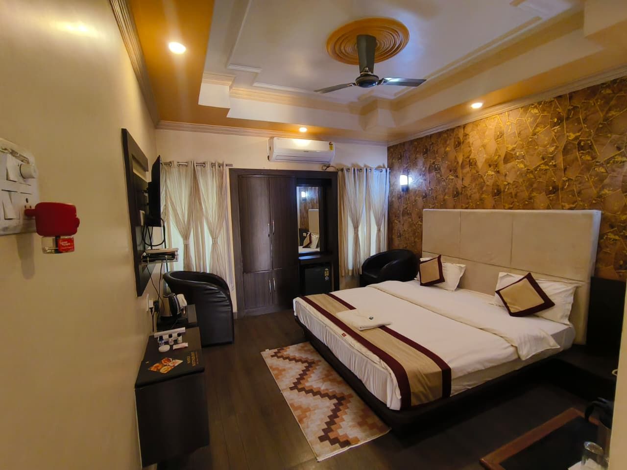 Hotel The Siwan International Super Deluxe Room