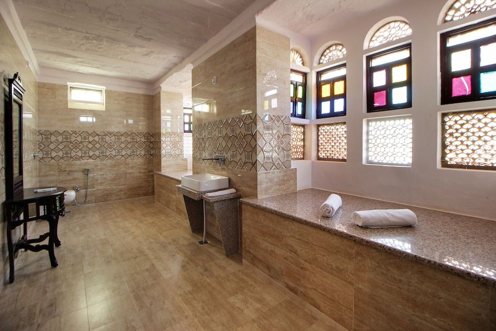 Jawai Castle Resort - A Heritage Hotel In Jawai Leopard Reserve Heritage  Suite  Room 6