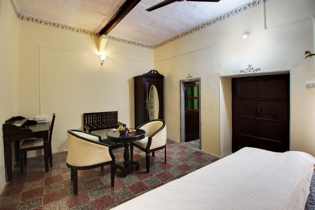 Jawai Castle Resort - A Heritage Hotel In Jawai Leopard Reserve Heritage Deluxe Room 7