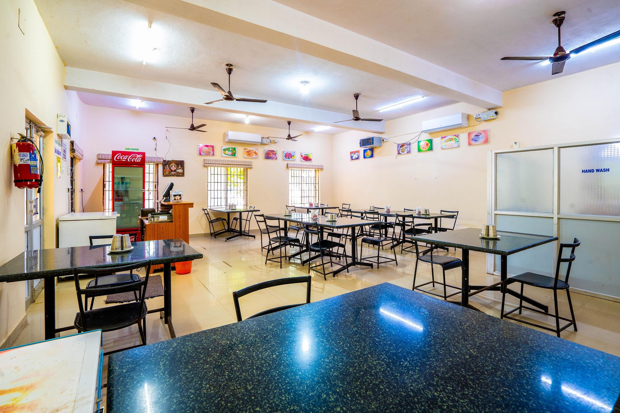 Food & Dining
