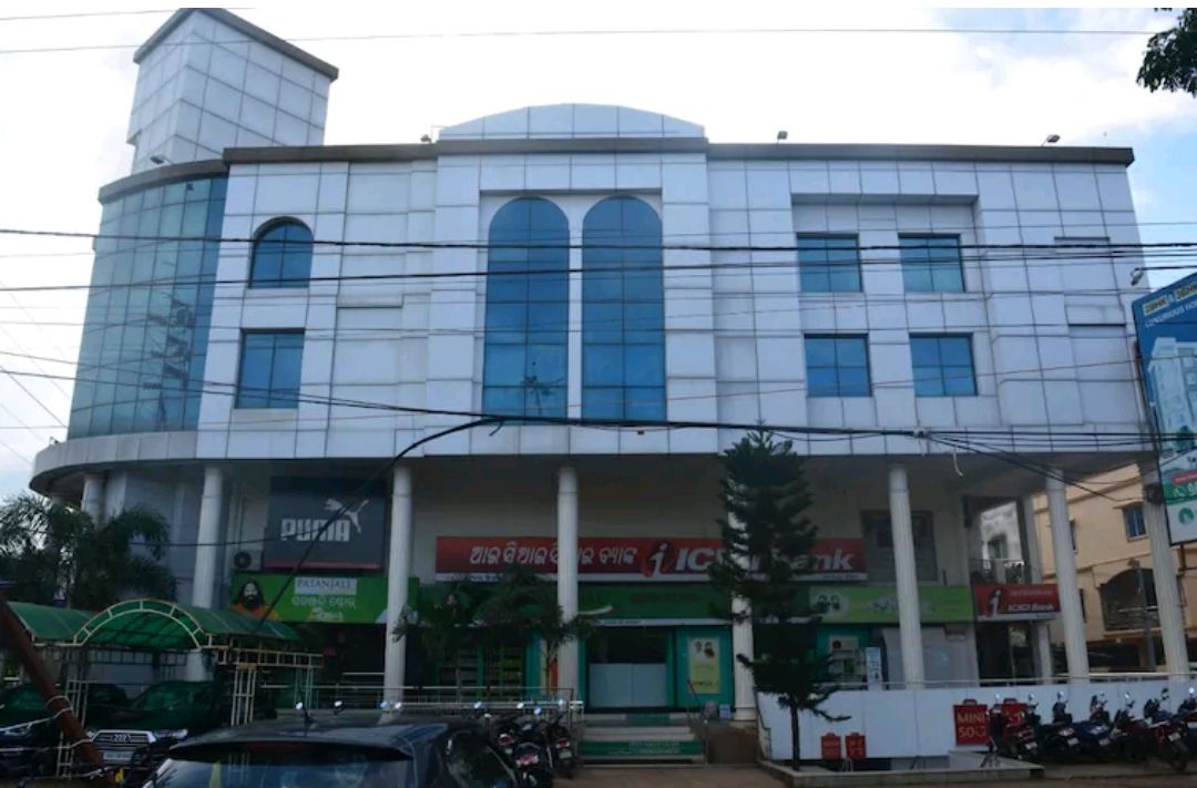 undefined Corporate Habitat 6