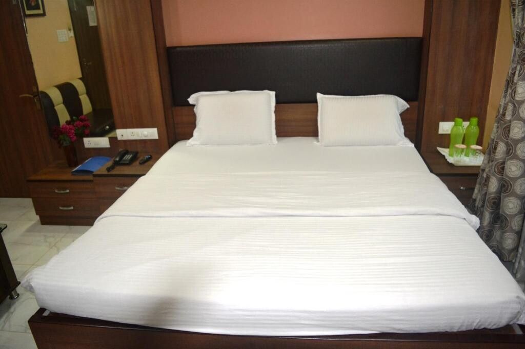 undefined Corporate Habitat 4