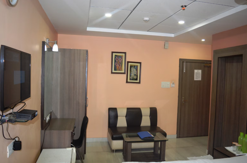 undefined Corporate Habitat 8