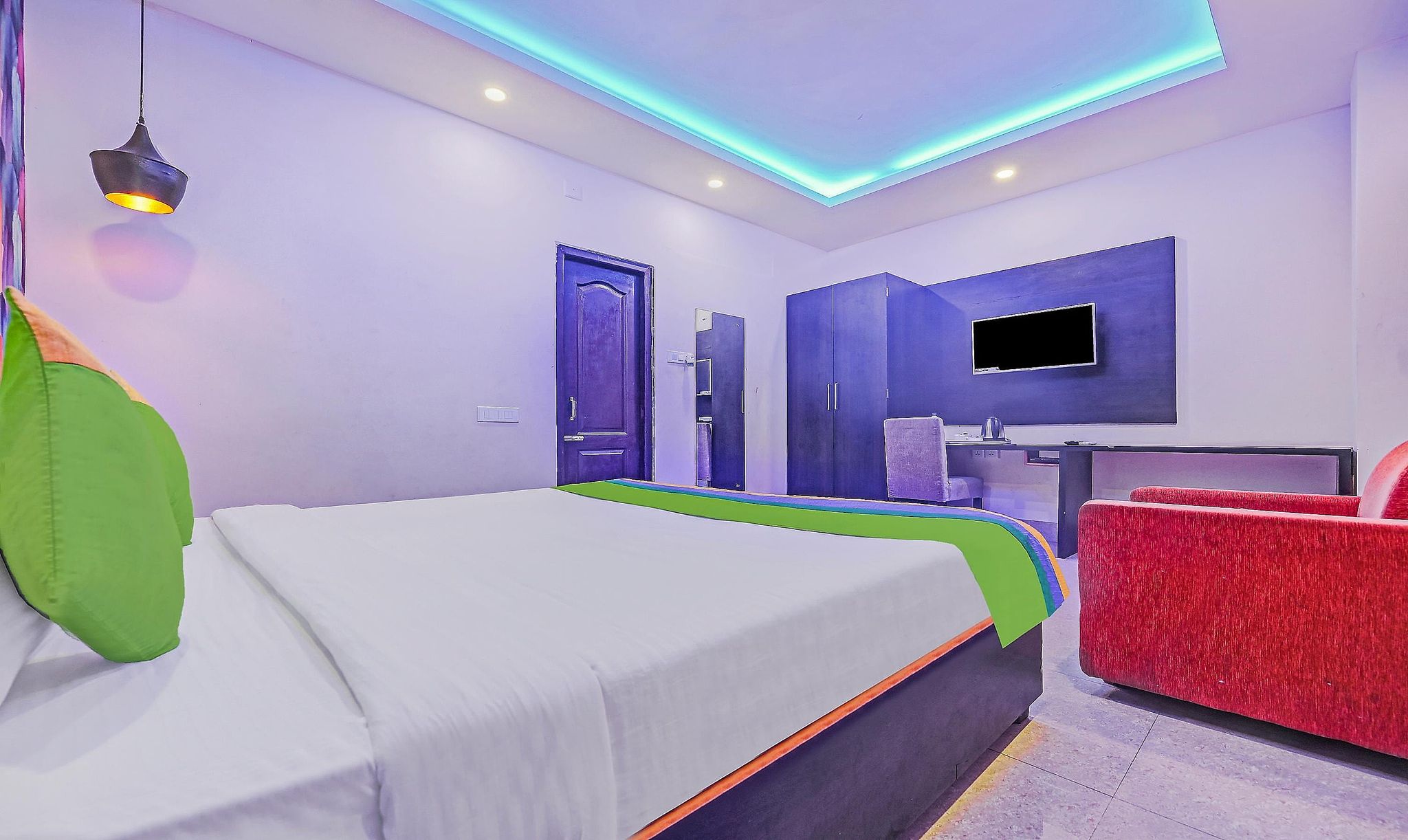 Treebo The Bollywood Standard Double Room