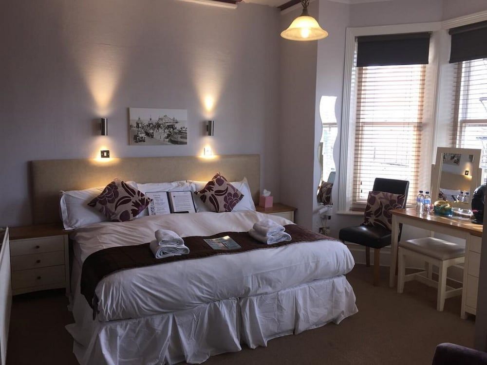 The Mowbray Superior Double or Twin Room, Ensuite (SuperKing) 2