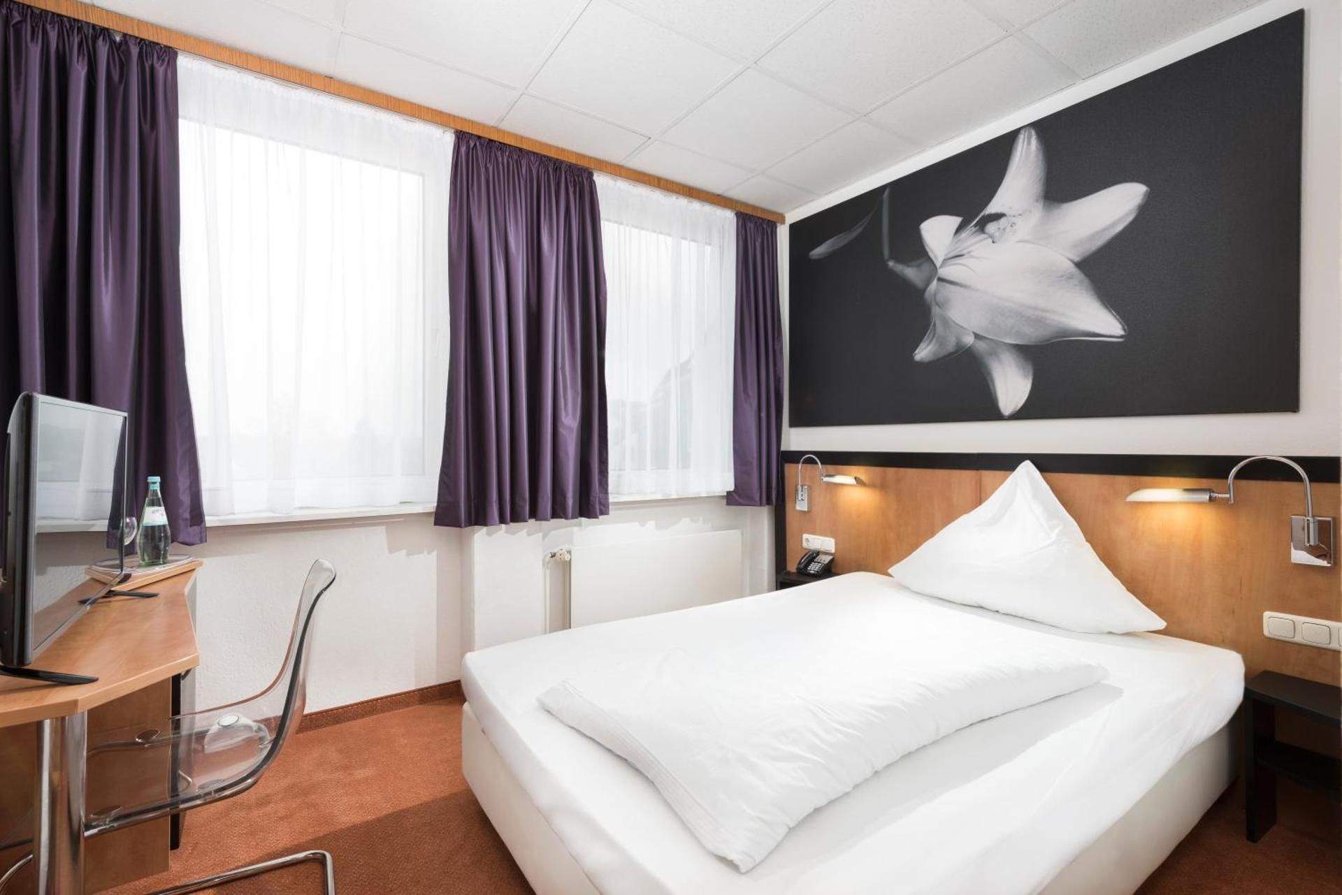 1 Twin Bed Non-Smoking