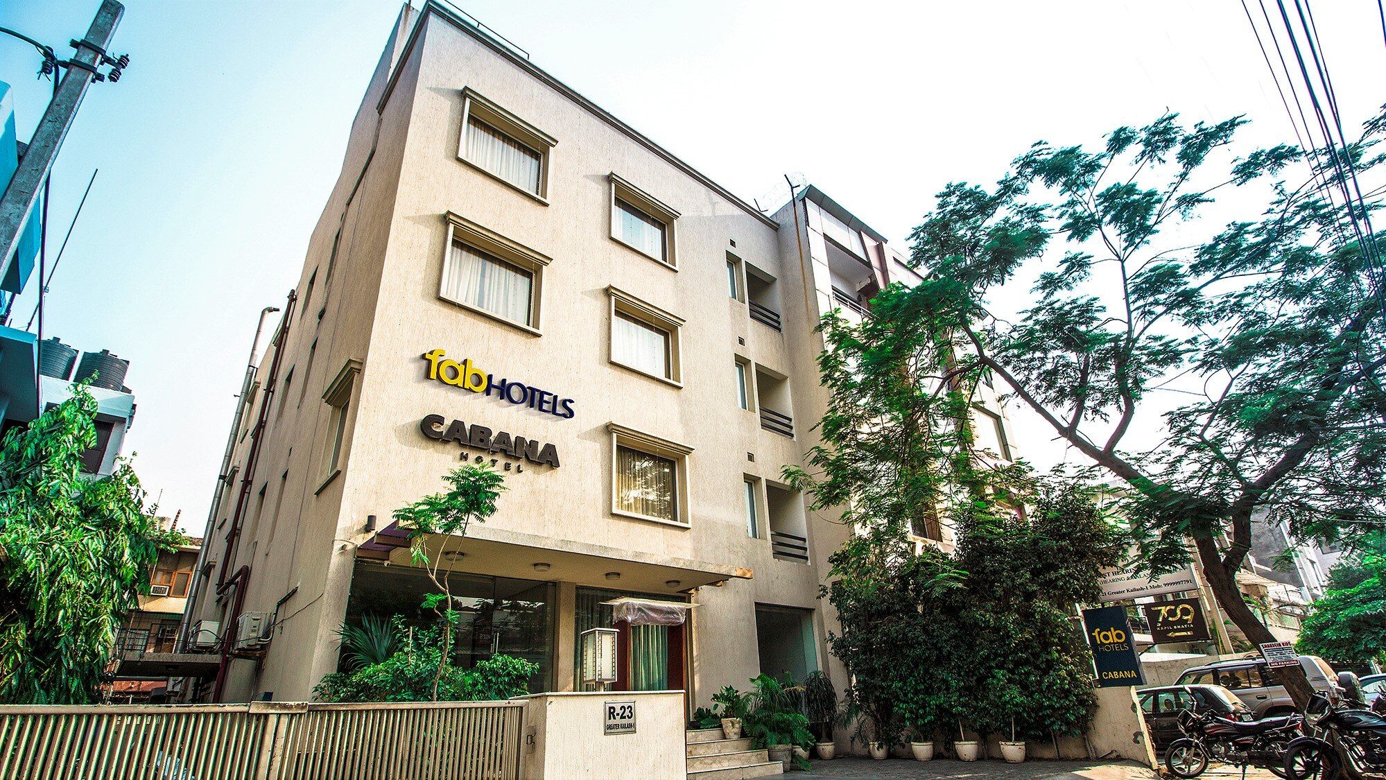 undefined FabHotel Cabana 7
