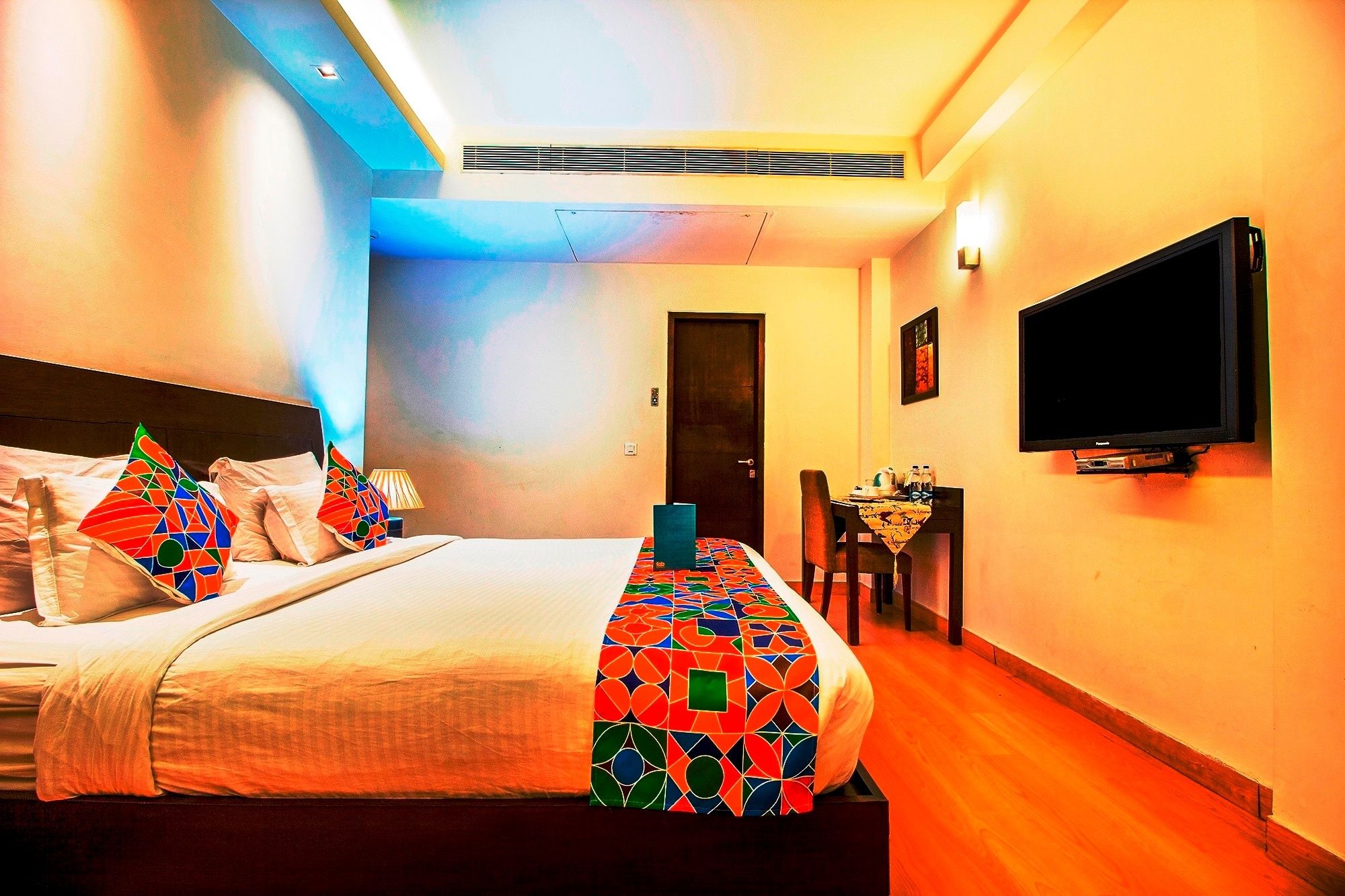 FabHotel Cabana Deluxe Room 12