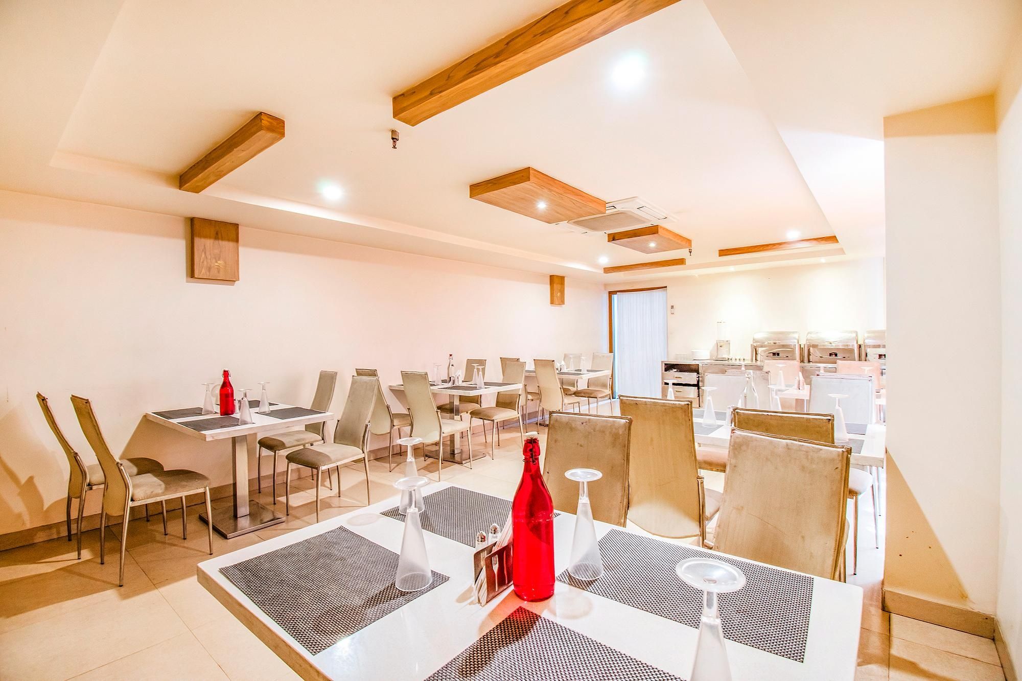 undefined FabHotel Prime Royal Castle 4