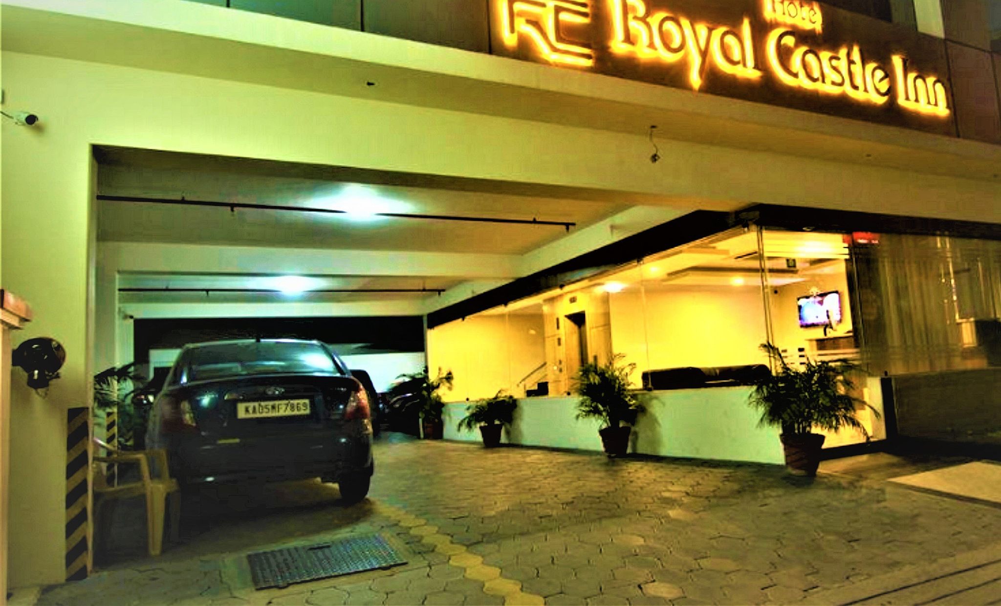 undefined FabHotel Prime Royal Castle 8