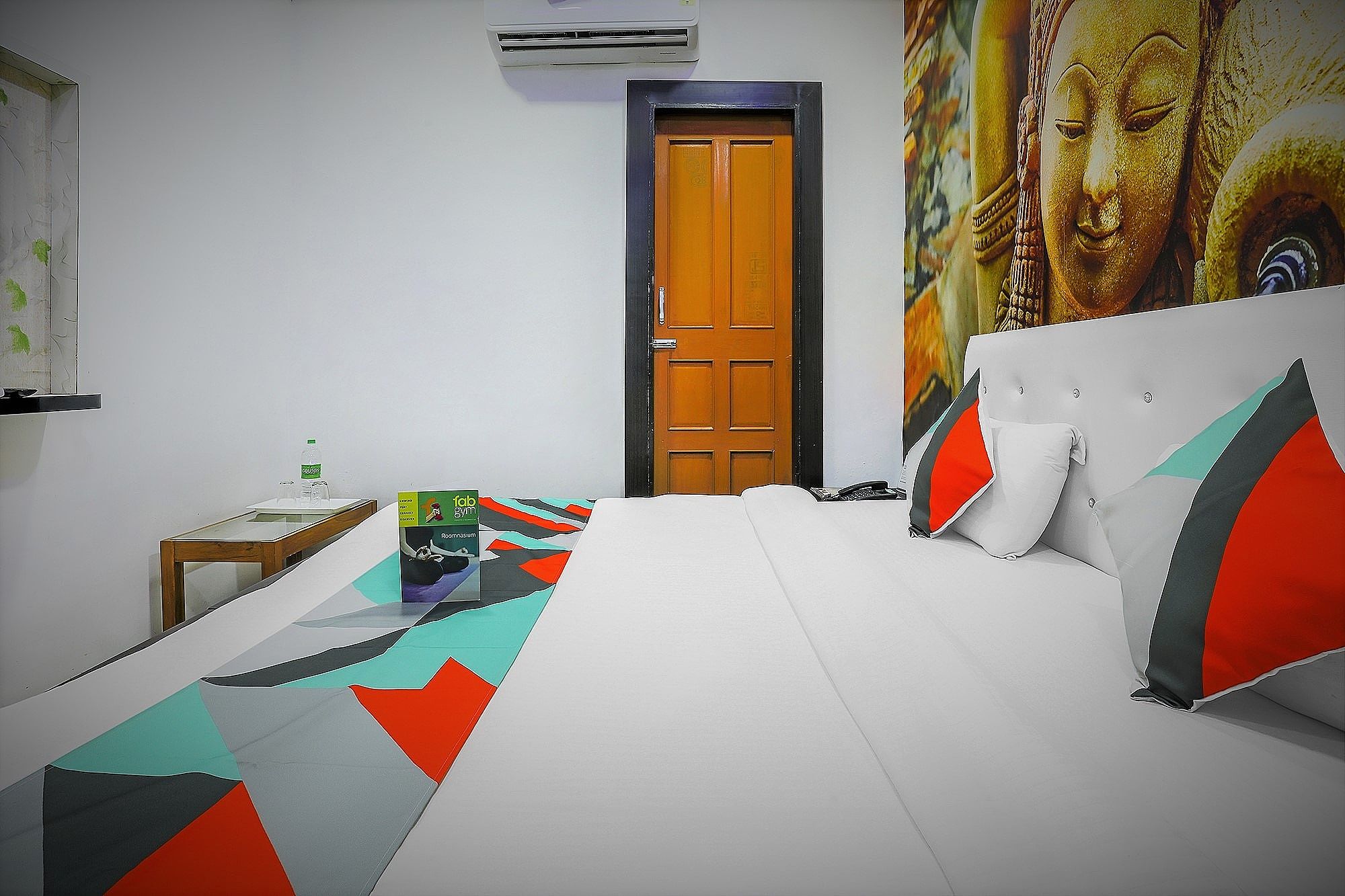 FabHotel ABC View Deluxe Double Room 8