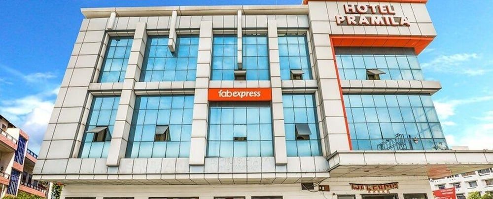 undefined FabHotel Pramila Inn 9