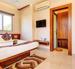Deluxe Single Room
