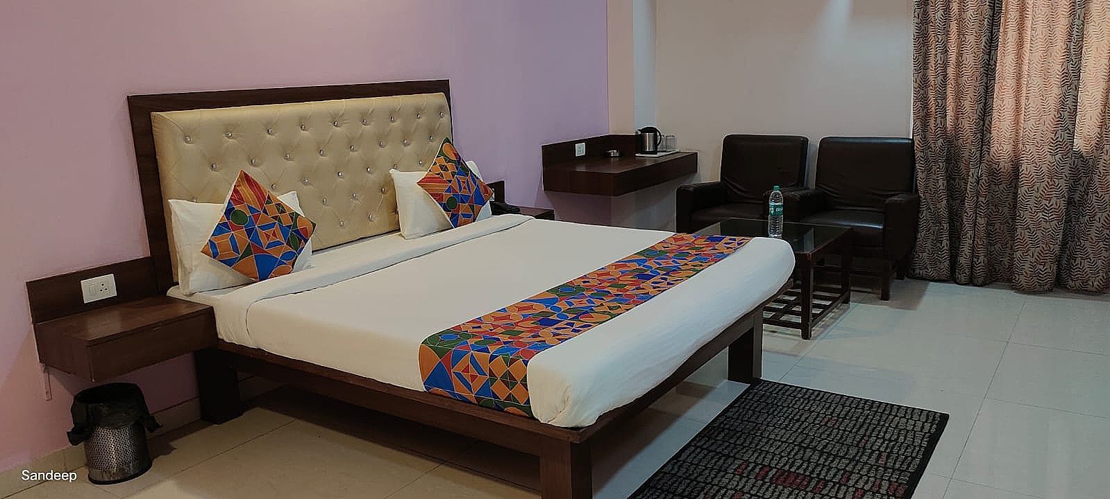 Ranjana Heritage Deluxe