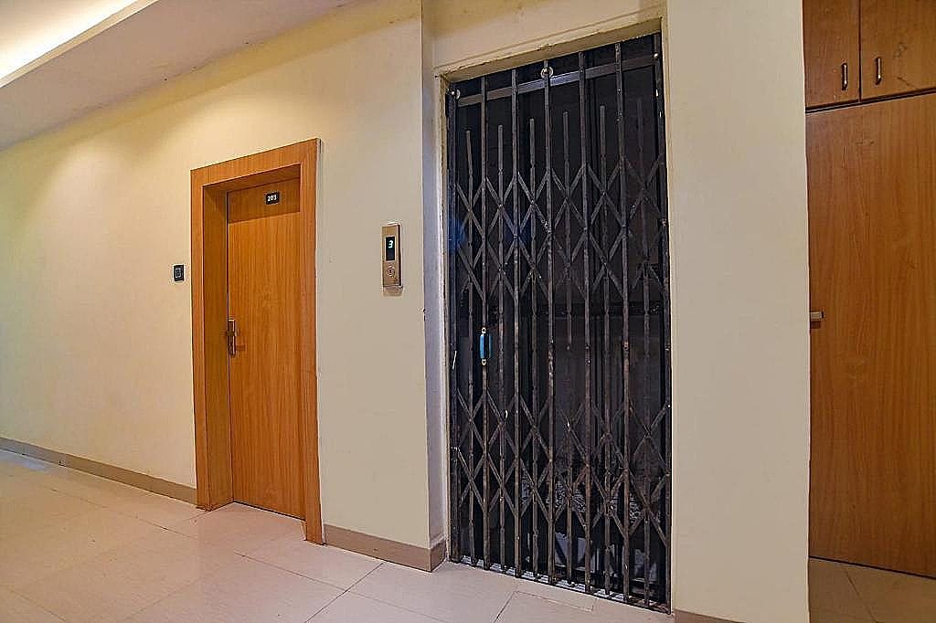 undefined FabHotel Easy Stay 6