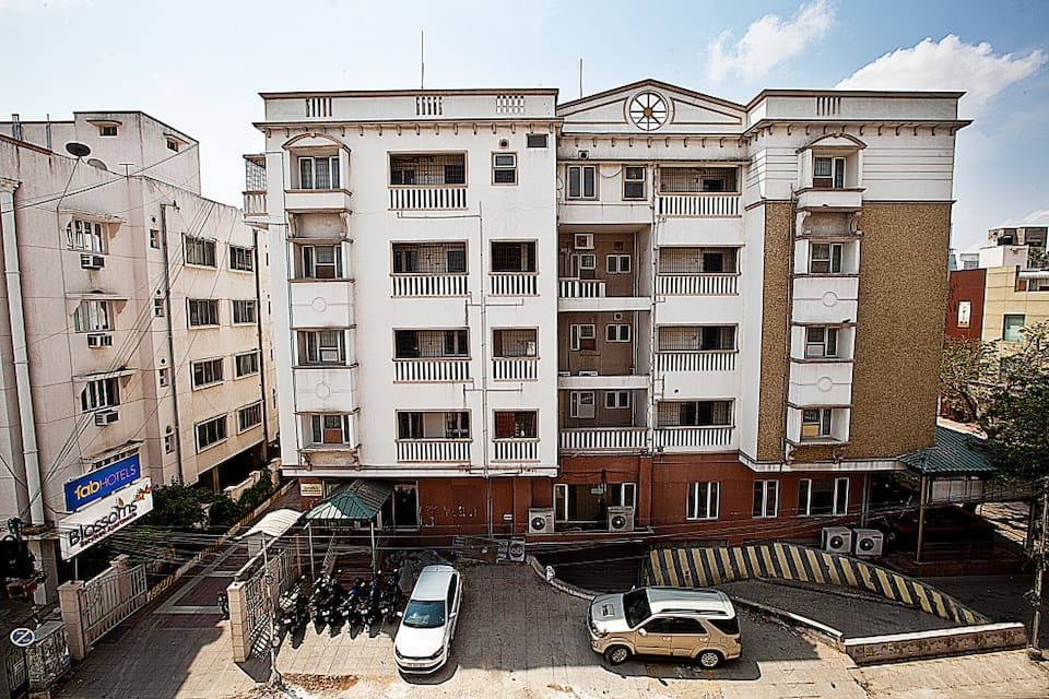 undefined FabHotel Blossoms Service Apartment 7
