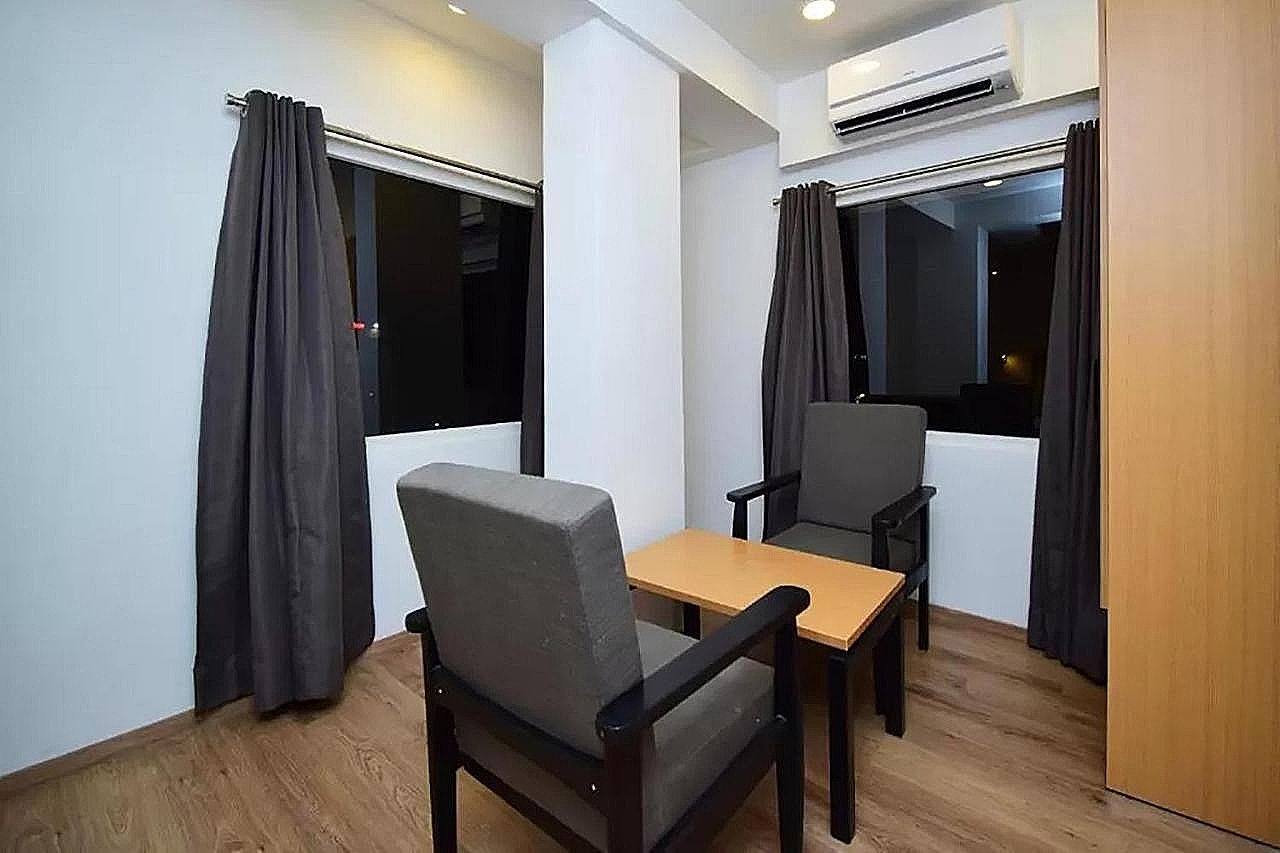 undefined FabHotel The Sky I 3