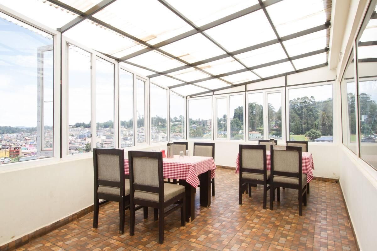 undefined  FabHotel Sholas Residency I 8