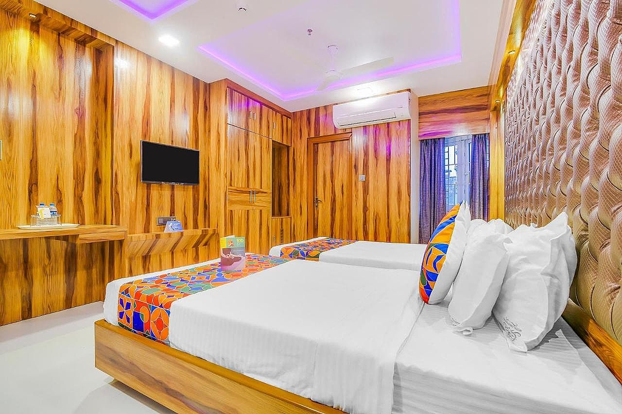 FabHotel Prime Orion Crystal Deluxe Room 7