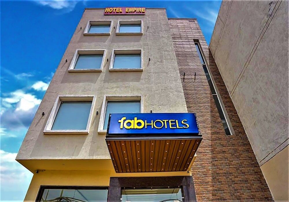 undefined FabHotel Prime Empire 6