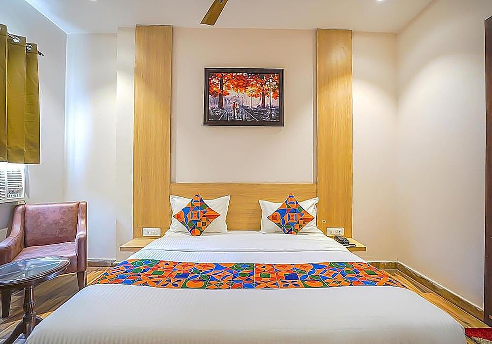 undefined FabHotel Prime Empire 9