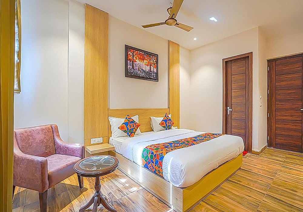 undefined FabHotel Prime Empire 10