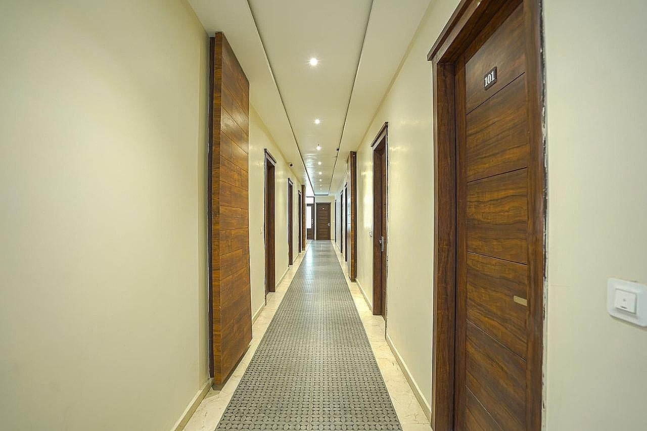 undefined FabHotel Prime Empire 3