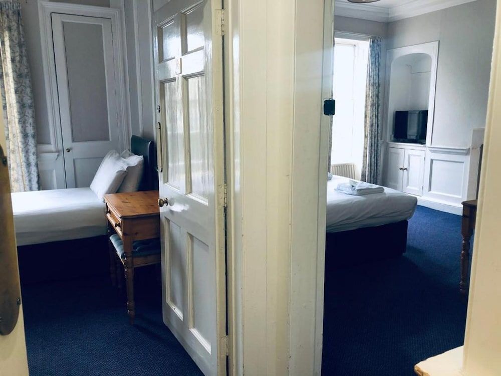 undefined Parade Park Bath