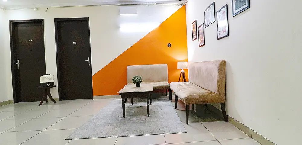 undefined FabHotel Tipsy Inn 3