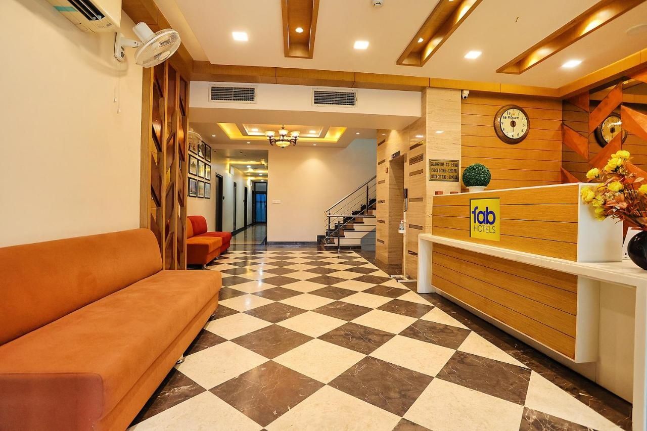 FabHotel Royal GM Plaza