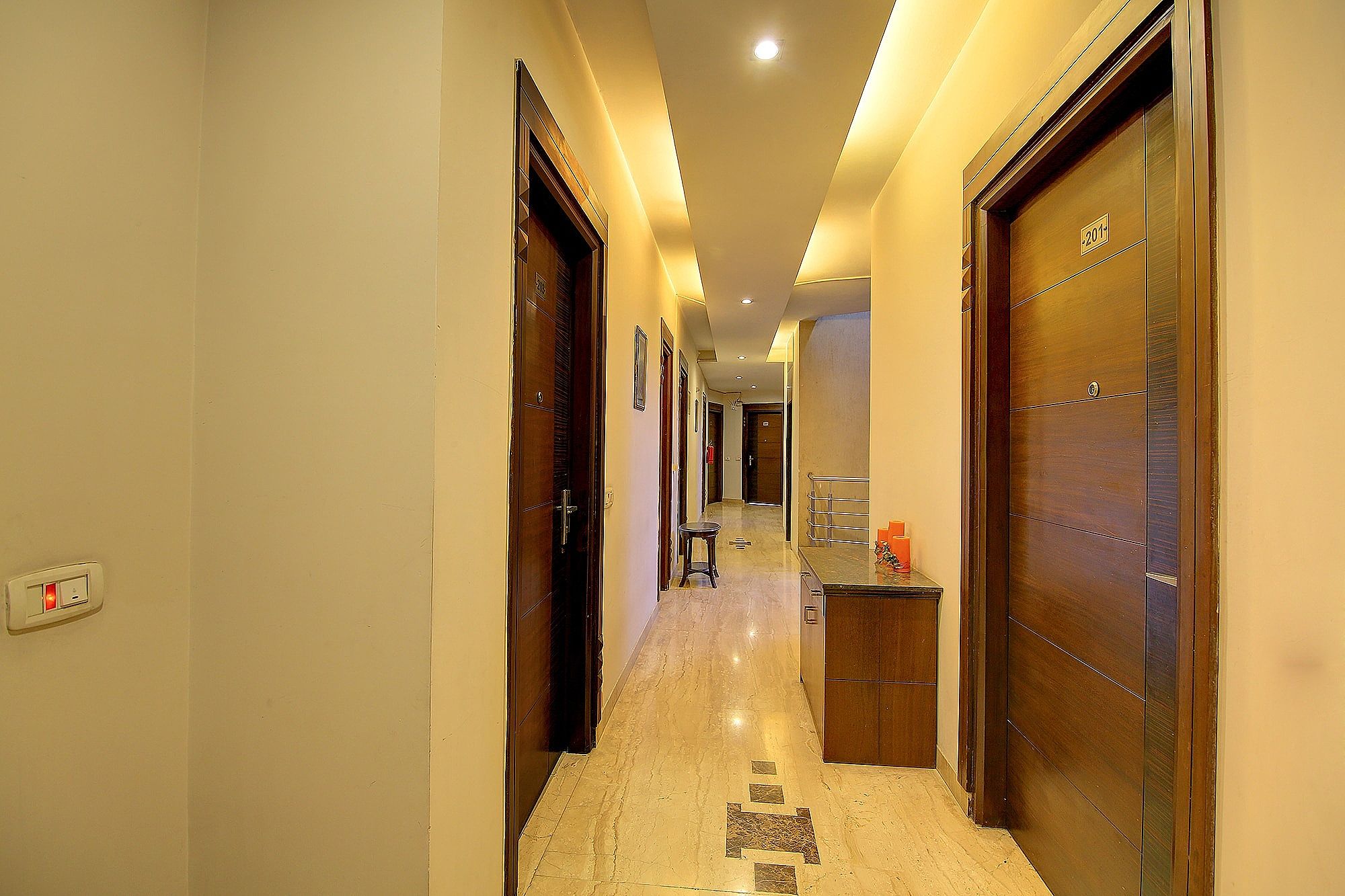 undefined FabHotel Prime Phoenix Hospitality - Nr. DLF Cyber Hub & Metro, Gurugram 3
