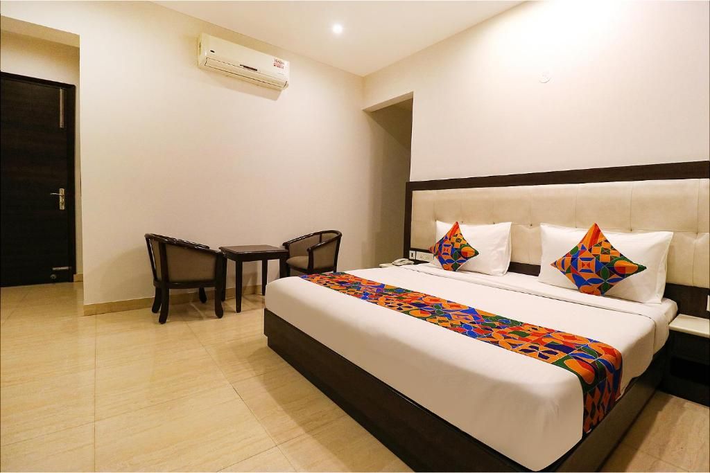 undefined FabHotel Oyster Villa 5