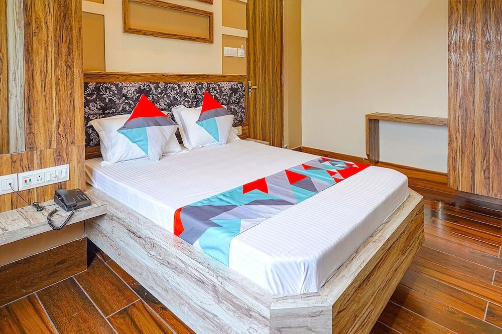 undefined FabHotel Quest - Nr Quest Mall 8