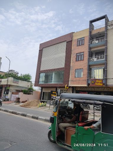 undefined FabHotel Rushank Palace 9