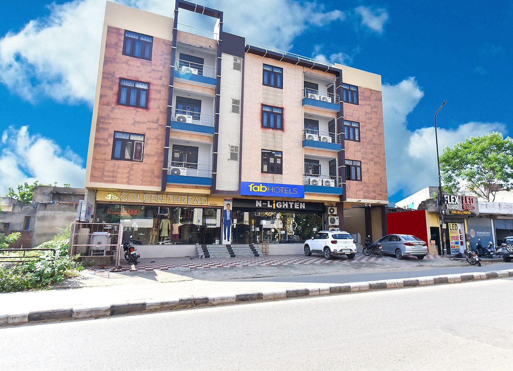undefined FabHotel Rushank Palace 7