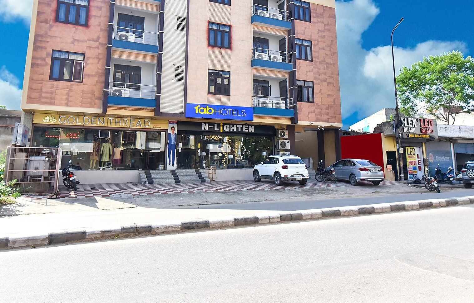 undefined FabHotel Rushank Palace 6