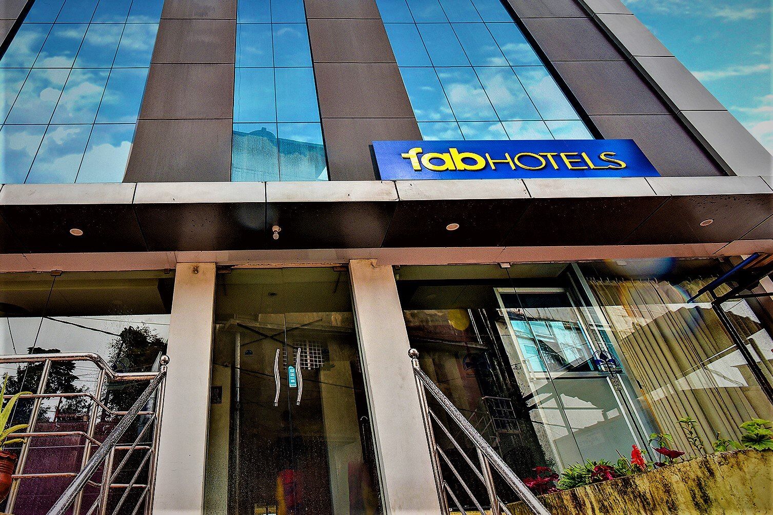 undefined FabHotel Abirami Grand Inn 8