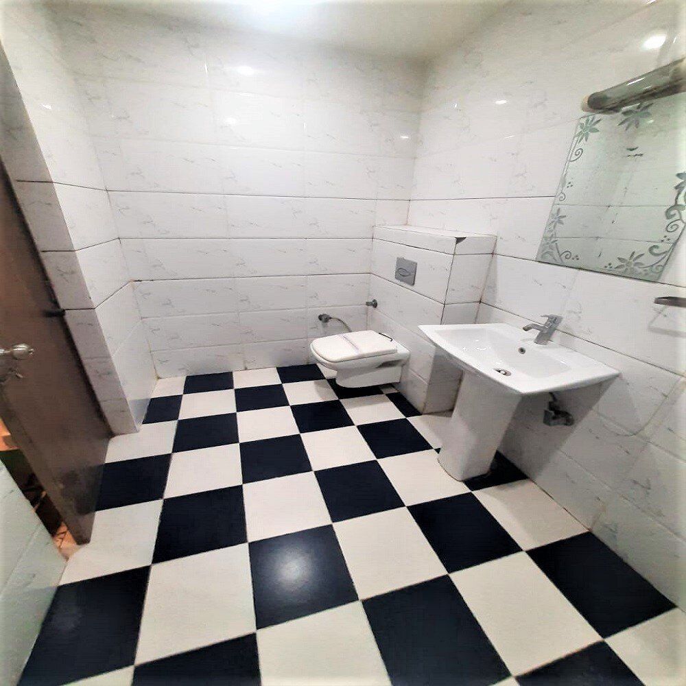 Hotel Kartikey Deluxe Room 3