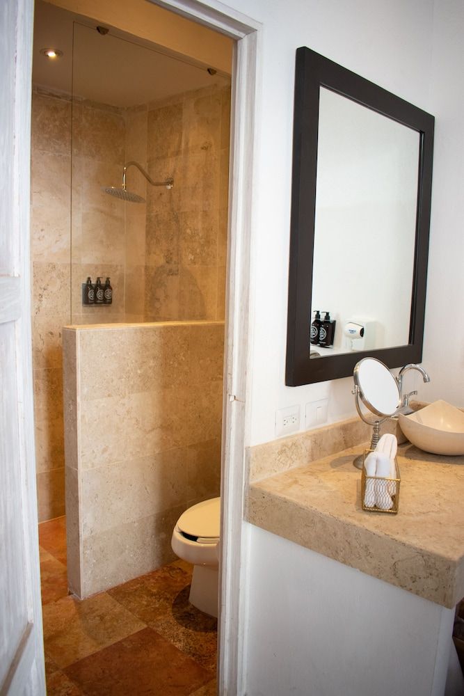 Casa Aspeytia Hotel Boutique Standard Double Room, 2 Queen Beds 5