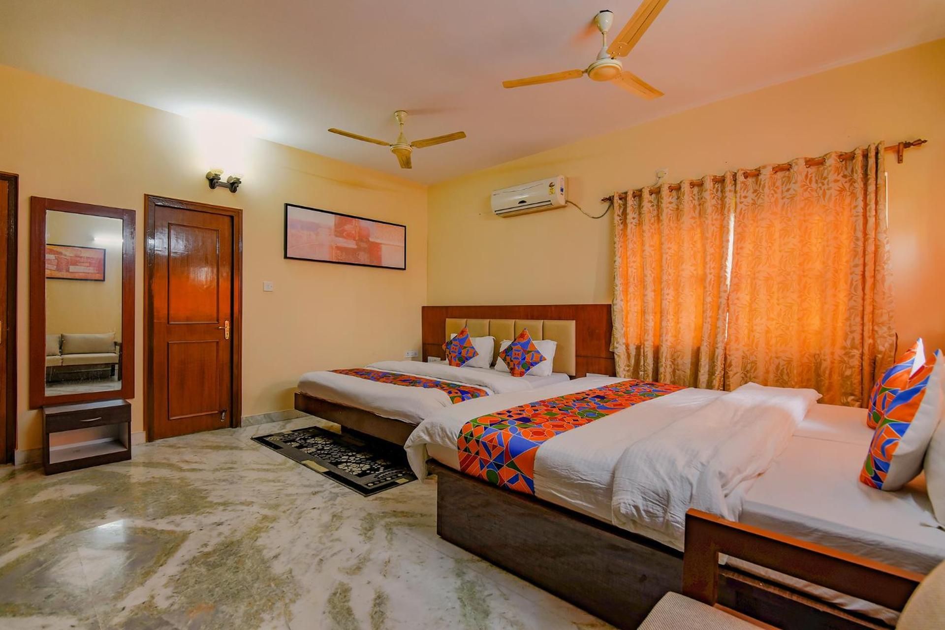 undefined FabHotel New kolkata Residency Inn 10