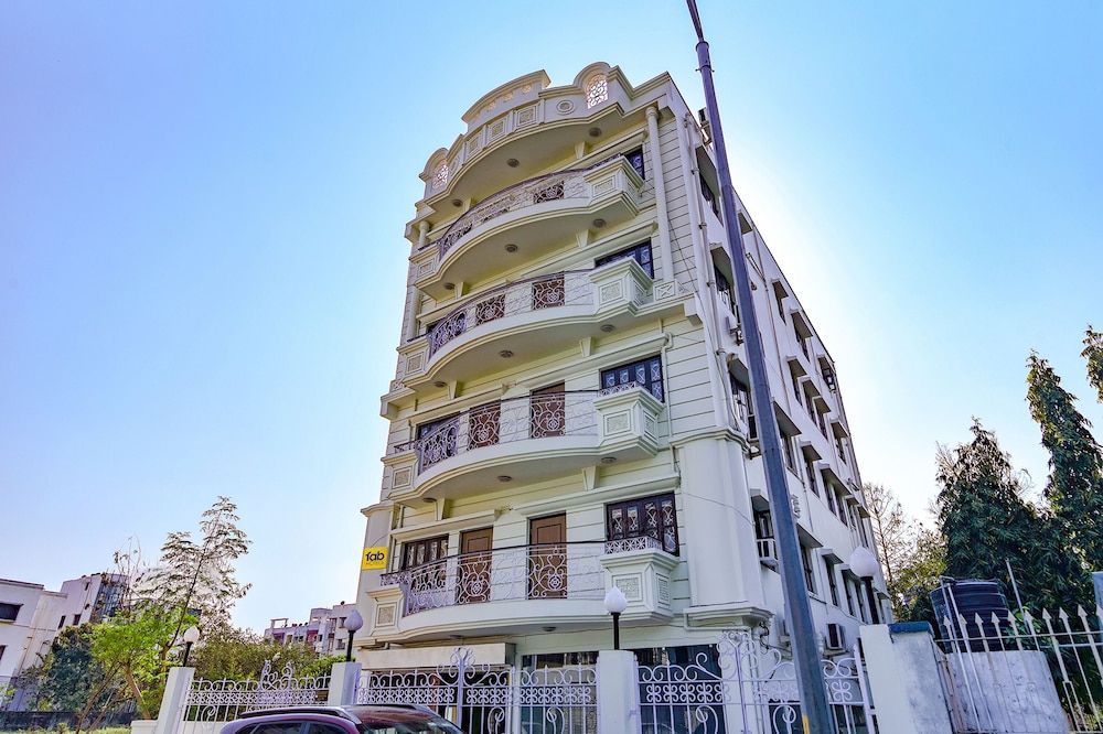 undefined FabHotel New kolkata Residency Inn 6