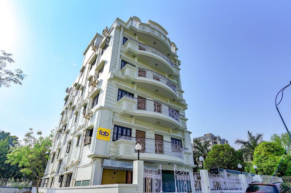 undefined FabHotel New kolkata Residency Inn 7